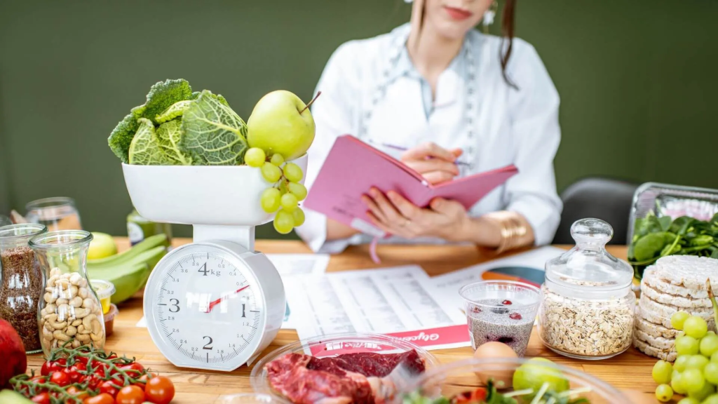 Practical Tips for Maintaining Weight Loss Long-term